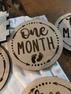 Wooden Monthly Milestone Cards | baby month signs | baby monthly milestone | baby monthly milestone markers | monthly milestone cards