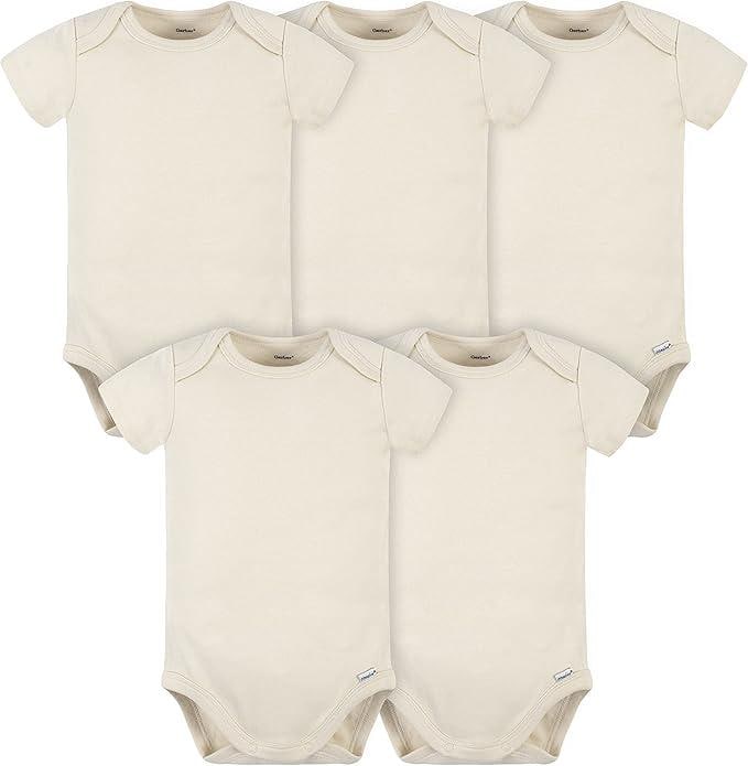Personalized custom name onesie. Handwritten first and middle name. Available in 10 different color Gerber onesies, including natural. Great baby shower gift or baby announcement.