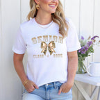 Make a stylish senior statement with this Senior Class of 2025 Leopard Bow DTF Transfer! Featuring a glam varsity font and trendy animal print bow, this ready-to-press transfer is perfect for t-shirts, sweatshirts, and graduation gifts for the girly grad.