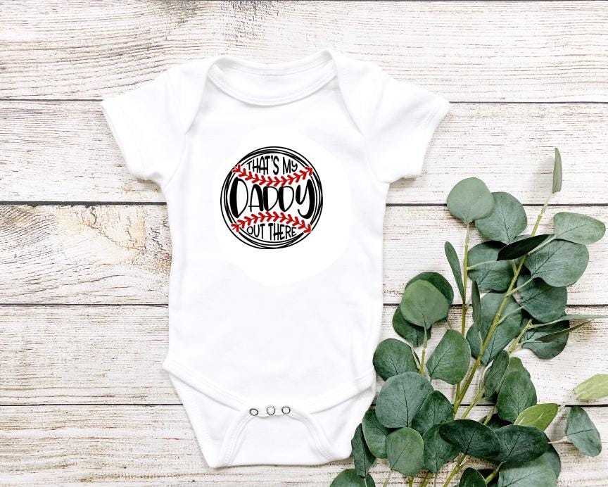 That's my daddy baseball onesie